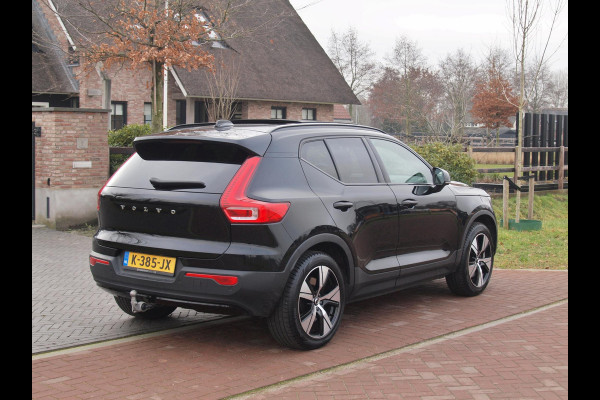 Volvo XC40 Recharge P8 AWD R-Design | SOH 92% | Panoramadak | Trekhaak | Apple Carplay | Cruise Control |