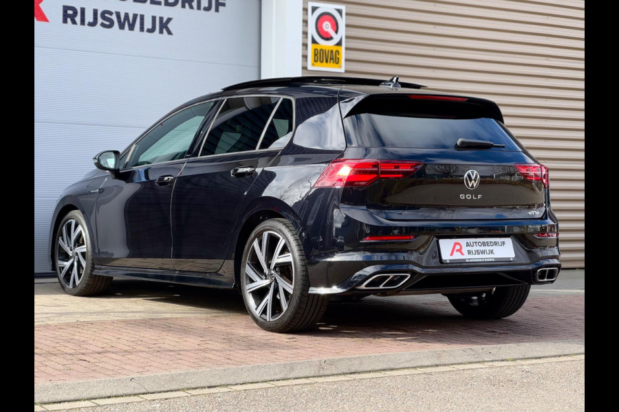 Volkswagen Golf 1.5 eTSI R-Line Pano/Matrix/IQ.Light