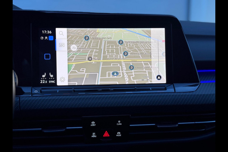 Volkswagen Golf 1.5 eTSI R-Line Pano/Matrix/IQ.Light