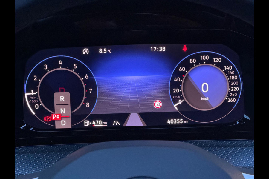 Volkswagen Golf 1.5 eTSI R-Line Pano/Matrix/IQ.Light