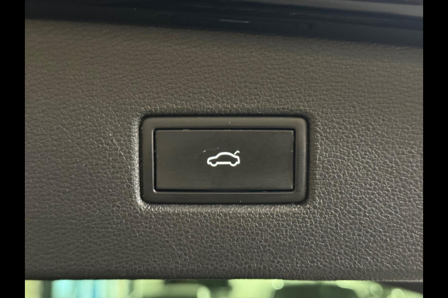 Volkswagen Tiguan 1.5 TSI Life Business | Camera | Stoel-/stuurverwarming | CarPlay | Massage | DAB