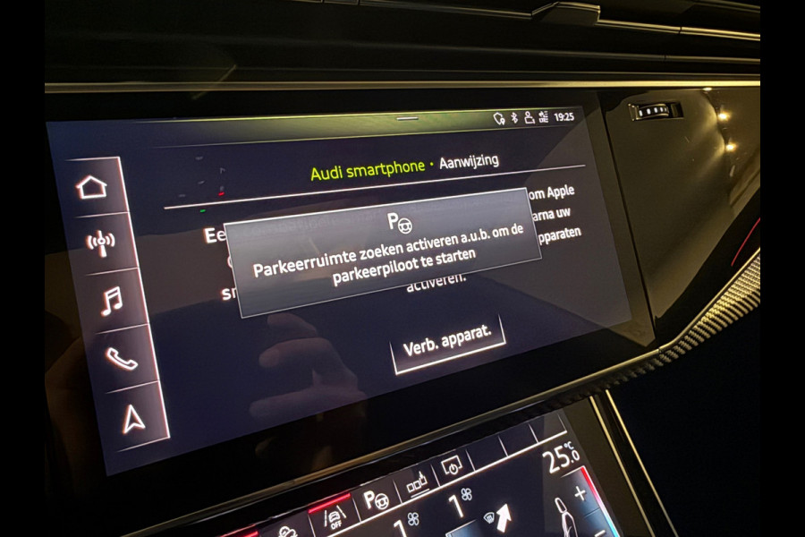 Audi Q8 55 TFSI quattro Pro Line+ S Line Pano|RS Seat|Trekhaak