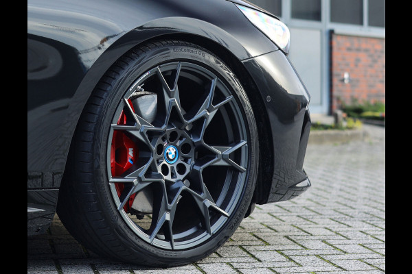 BMW 5 Serie Touring 550e xDrive | M performance - Pano - B&W - Trekhaak