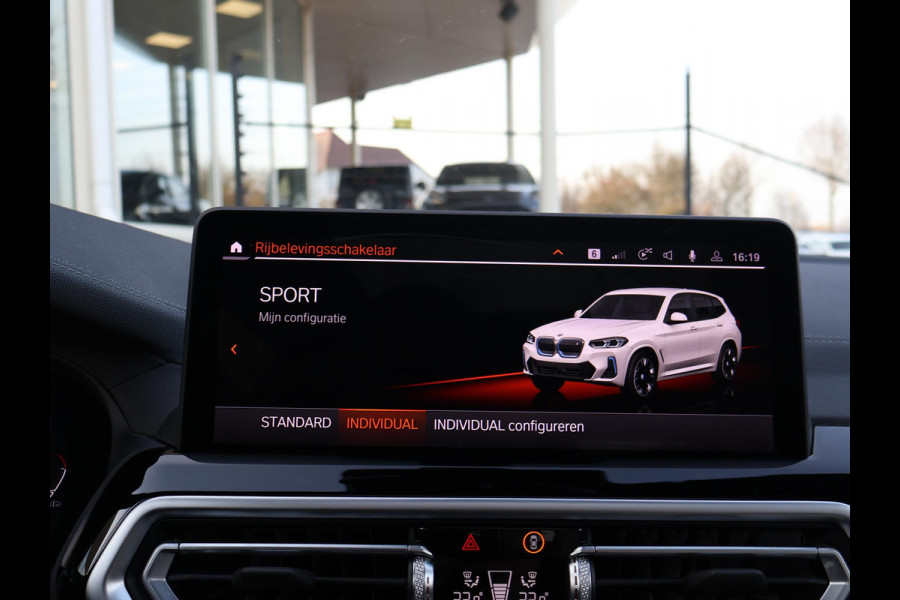 BMW iX3 M-SPORT HIGH EXECUTIVE SHADOW LINE PACK 80 KWH + PANORAMA | 360 CAMERA | HEAD-UP | ORIG. NL