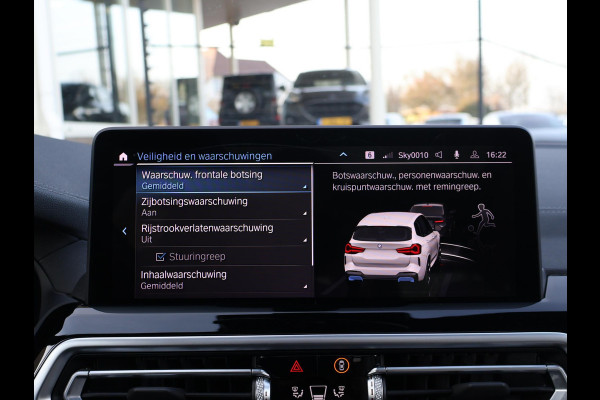 BMW iX3 M-SPORT HIGH EXECUTIVE SHADOW LINE PACK 80 KWH + PANORAMA | 360 CAMERA | HEAD-UP | ORIG. NL