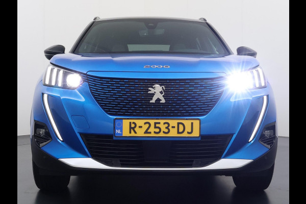 Peugeot e-2008 EV GT Pack 50 kWh VAN € 20.900,- VOOR € 18.440,- UW LENTEVOORDEEL € 2.460,-! |SOH 90% | 3-Fase boordlader | Warmtepomp | Open Panoramadak | Camera | Stoelverwarming | Adaptieve Cruise Control | Full Option | Dealeronderhouden | Inclusief 12 mnd BOVAG garantie |
