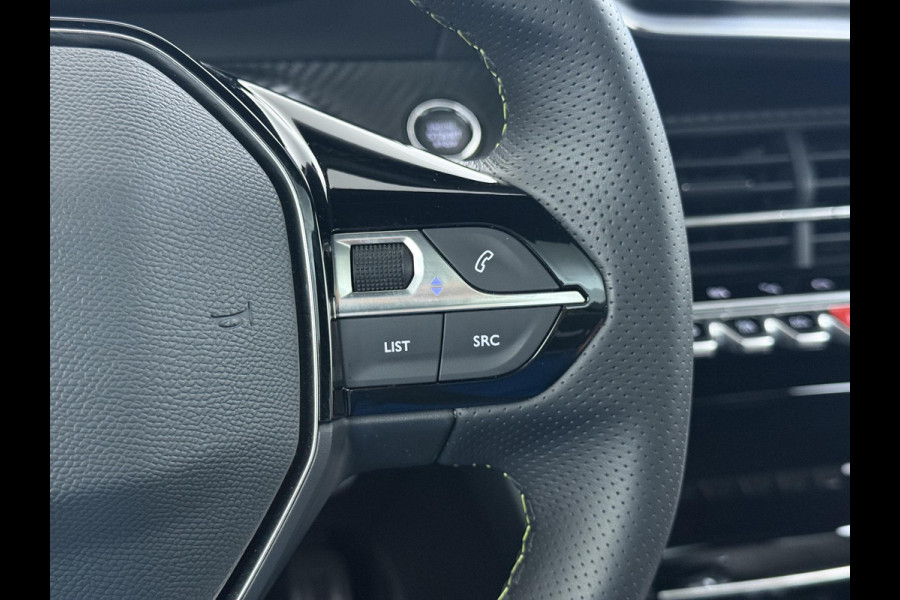 Peugeot e-2008 EV GT Pack 50 kWh VAN € 20.900,- VOOR € 18.440,- UW LENTEVOORDEEL € 2.460,-! |SOH 90% | 3-Fase boordlader | Warmtepomp | Open Panoramadak | Camera | Stoelverwarming | Adaptieve Cruise Control | Full Option | Dealeronderhouden | Inclusief 12 mnd BOVAG garantie |