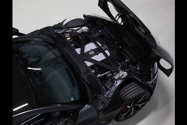 Aston Martin DBS 5.2 V12 Superleggera | B&O BeoSound - Xenon Grey