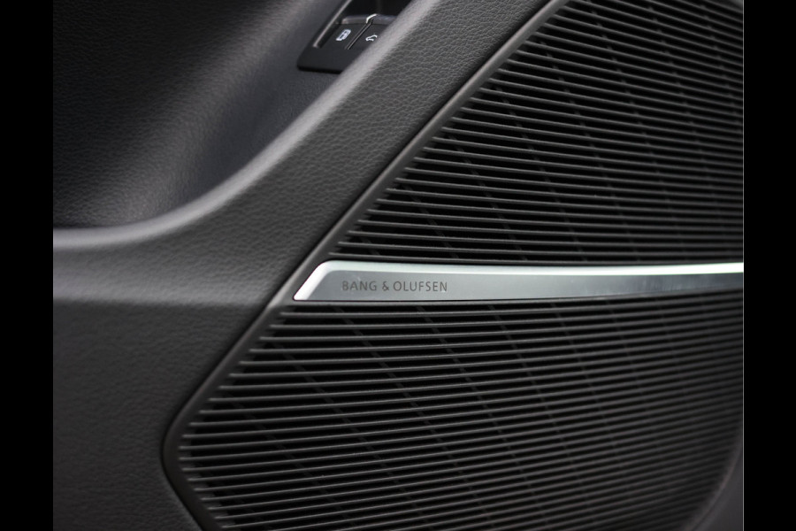 Audi Q8 60 TFSIe quattro Pro Line S Competition