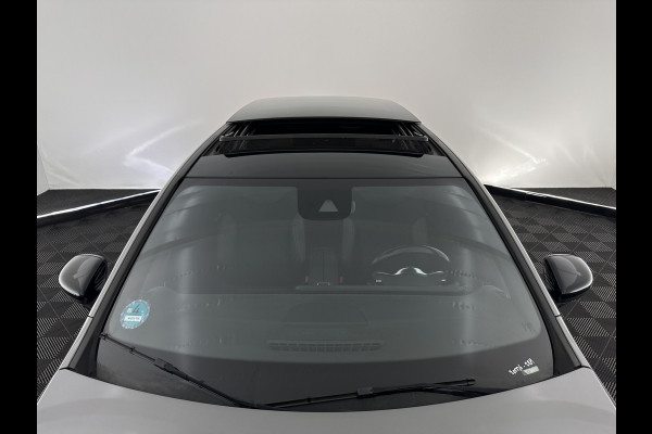 Mercedes-Benz CLA-Klasse Shooting Brake 180 AMG-Line Business Solution (INCL-BTW) *PANO | LEATHER-MICROFIBRE | FULL-LED | AMBIENTLIGHT | BLINDSPOT | HEATED-SPORTSEATS | WIDESCREEN-DIGICOCKPIT | DAB+ | NAVI-FULLMAP | CAMERA | PRIVACYGLASS | 18''ALU*