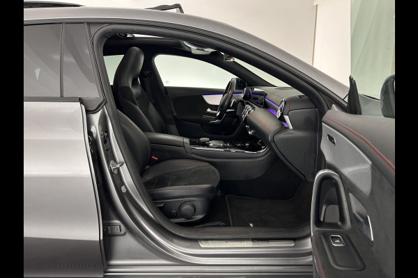 Mercedes-Benz CLA-Klasse Shooting Brake 180 AMG-Line Business Solution (INCL-BTW) *PANO | LEATHER-MICROFIBRE | FULL-LED | AMBIENTLIGHT | BLINDSPOT | HEATED-SPORTSEATS | WIDESCREEN-DIGICOCKPIT | DAB+ | NAVI-FULLMAP | CAMERA | PRIVACYGLASS | 18''ALU*