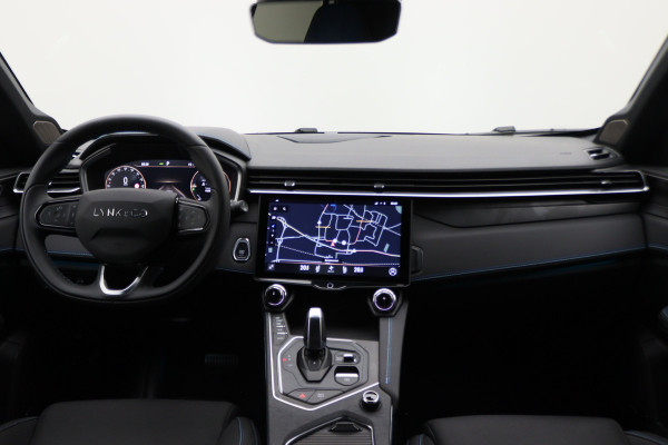 Lynk & Co 01 1.5 360° Camera, Panoramadak, Zwarte hemel, ACC, Apple Carplay, DAB, 20''