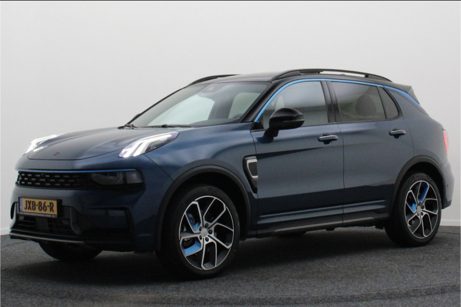 Lynk & Co 01 1.5 360° Camera, Panoramadak, Zwarte hemel, ACC, Apple Carplay, DAB, 20''