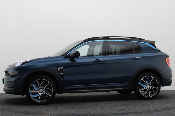 Lynk & Co 01 1.5 360° Camera, Panoramadak, Zwarte hemel, ACC, Apple Carplay, DAB, 20''