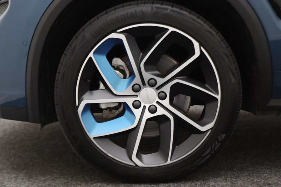 Lynk & Co 01 1.5 360° Camera, Panoramadak, Zwarte hemel, ACC, Apple Carplay, DAB, 20''