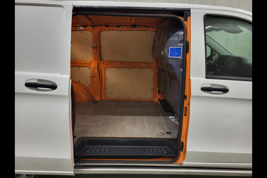 Mercedes-Benz Vito 111CDI L2/H1 Trekhaak Euro 6!