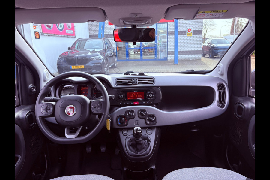 Fiat Panda 1.2 Lounge (RIJKLAARPRIJS/BOVAG)