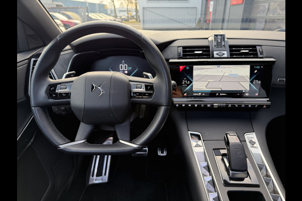 DS Ds 7 Crossback 300pk 4x4 Opera (Elektrisch Schuifdak - Trekhaak - Elektrische Klep - Leder incl verwarming/koeling/massage/geheugen - DS LED -