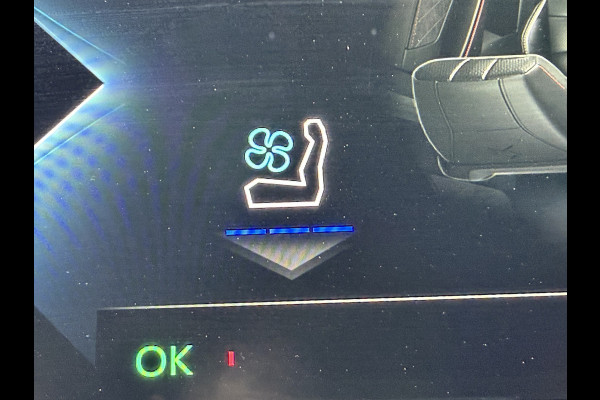 DS Ds 7 Crossback 300pk 4x4 Opera (Elektrisch Schuifdak - Trekhaak - Elektrische Klep - Leder incl verwarming/koeling/massage/geheugen - DS LED -