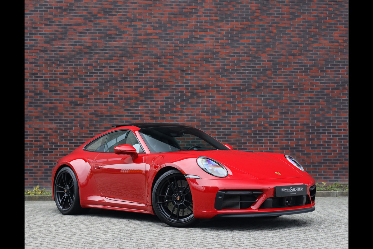 Porsche 911 3.0 Carrera 4 GTS | PDCC - Pano - Camera - Chrono