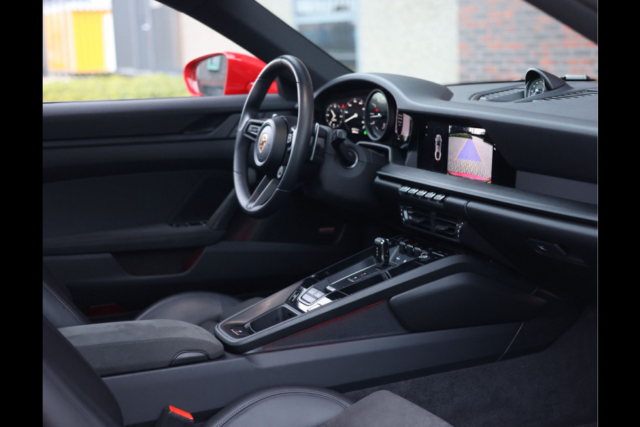 Porsche 911 3.0 Carrera 4 GTS | PDCC - Pano - Camera - Chrono