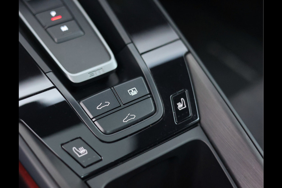 Porsche 911 3.0 Carrera 4 GTS | PDCC - Pano - Camera - Chrono