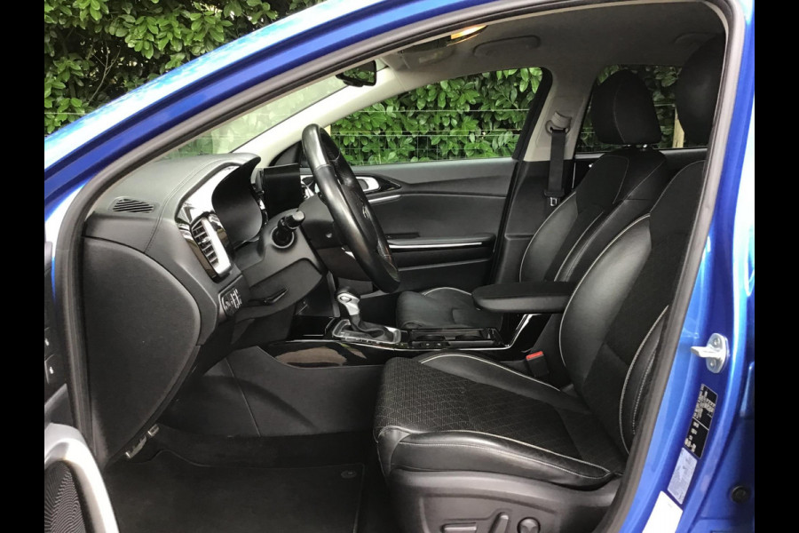 Kia Xceed 1.6 T-GDi ExecutiveLine , Topuivoering met leer/automaat
