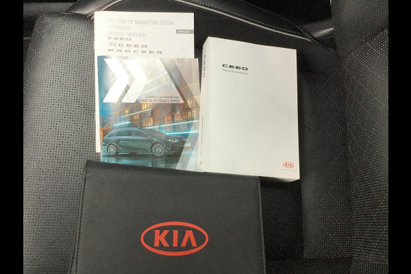 Kia Xceed 1.6 T-GDi ExecutiveLine , Topuivoering met leer/automaat