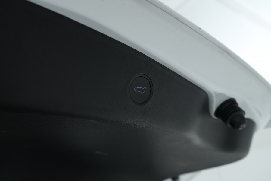 Tesla Model 3 Long Range AWD 75 kWh 500Pk 4WD, Climate, Leer, etc.