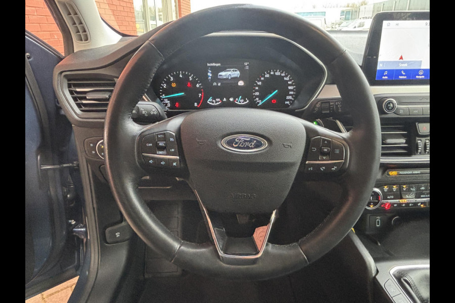 Ford FOCUS Wagon 1.0 EcoBoost Trend Edition Business 125pk | Winter Pack  | Elektr. Achterklep | Winterbanden | Wegklapbare Trekhaak