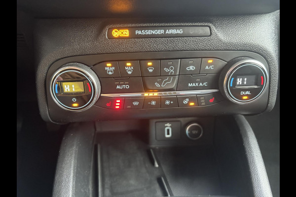 Ford FOCUS Wagon 1.0 EcoBoost Trend Edition Business 125pk | Winter Pack  | Elektr. Achterklep | Winterbanden | Wegklapbare Trekhaak