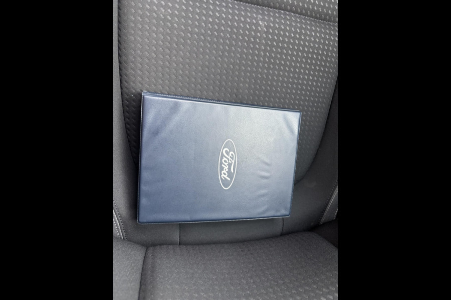 Ford FOCUS Wagon 1.0 EcoBoost Trend Edition Business 125pk | Winter Pack  | Elektr. Achterklep | Winterbanden | Wegklapbare Trekhaak