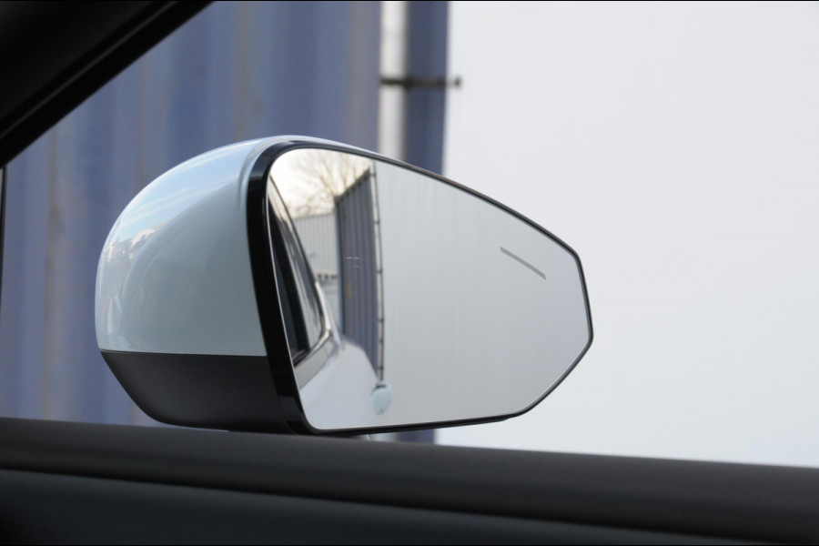 Volvo EX30 272PK Ext. Range Core