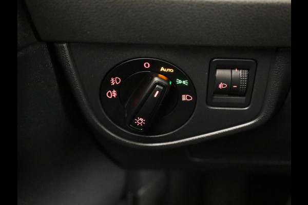 Volkswagen Polo 1.0 TSI Comfortline Business 95 pk | Navigatie | Parkeersensoren | Achteruitrijcamera | Adaptieve cruise control |