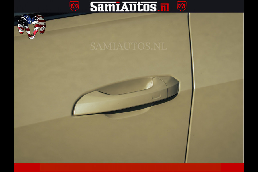 Audi RS Q8 RSQ8 600PK 4.0 TFSI | MATT OLIVE GREEN | QUATTRO | MEGA VOLLE RSQ8 | BANG & OLUFSEN | HUD | 4 WIELBESTURING | 23 INCH AUDI SPORT WHEELS | RS BEKLEDING ZWART | PANO | SOFTCLOSE | De Lamborghini Urus en Audi RS Q8 zijn beide supersnelle SUV's met dezelfde basis (4.0L V8 twin-turbo motor van de VW Group)