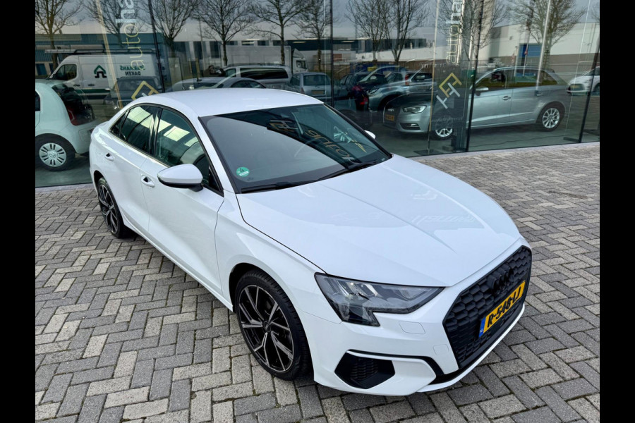 Audi A3 Limousine 30 TFSI Pro Line, NAP, CarPlay, LED, Virtual Cockpit