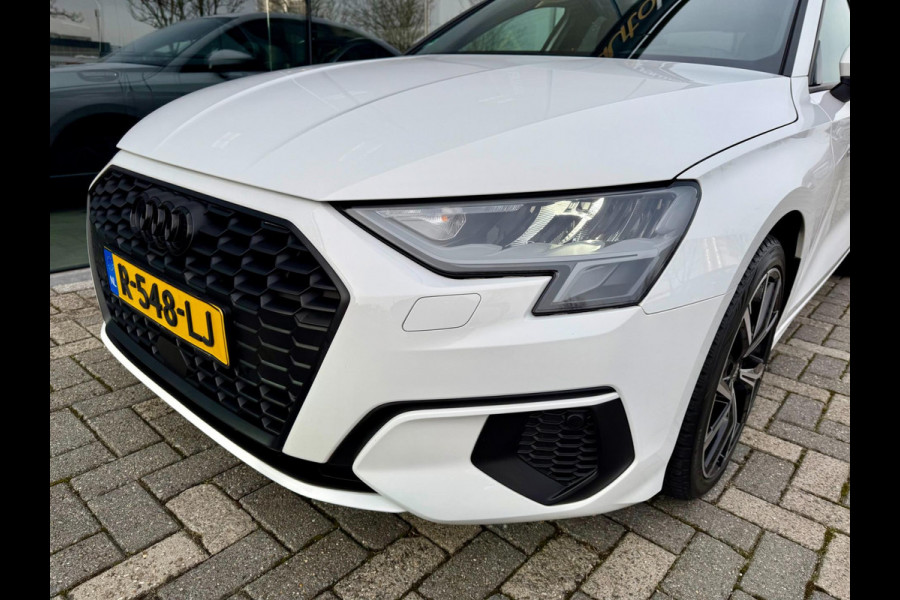 Audi A3 Limousine 30 TFSI Pro Line, NAP, CarPlay, LED, Virtual Cockpit