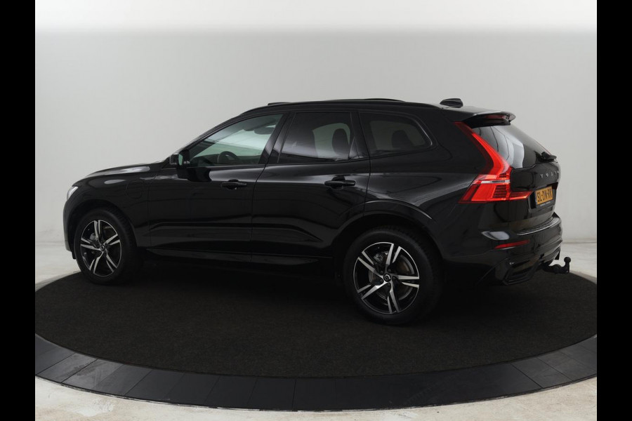 Volvo XC60 2.0 T6 Plug-in hybrid AWD R-Design | Panoramadak | Trekhaak| Stoelverwarming | Camera | Adaptive cruise | Half leder | Carplay | Memory | Navigatie | Keyless | Facelift Model | PHEV