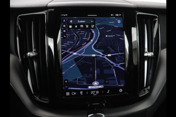 Volvo XC60 2.0 T6 Plug-in hybrid AWD R-Design | Panoramadak | Trekhaak| Stoelverwarming | Camera | Adaptive cruise | Half leder | Carplay | Memory | Navigatie | Keyless | Facelift Model | PHEV