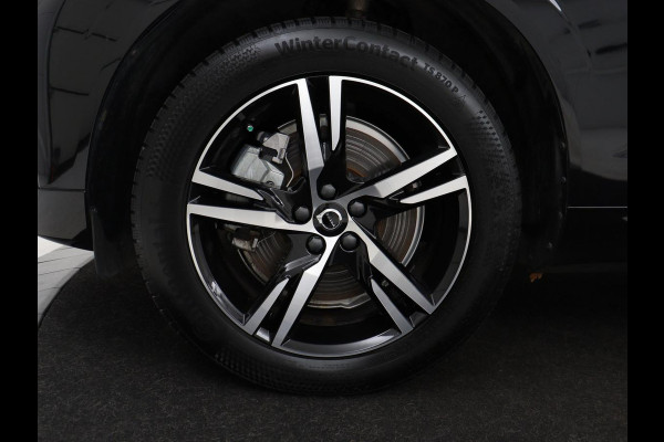 Volvo XC60 2.0 T6 Plug-in hybrid AWD R-Design | Panoramadak | Trekhaak| Stoelverwarming | Camera | Adaptive cruise | Half leder | Carplay | Memory | Navigatie | Keyless | Facelift Model | PHEV