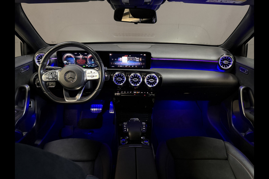 Mercedes-Benz A-Klasse 250 e Business Solution AMG Limited | Sfeerverlichting | Apple Carplay | Camera