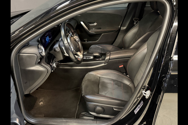 Mercedes-Benz A-Klasse 250 e Business Solution AMG Limited | Sfeerverlichting | Apple Carplay | Camera
