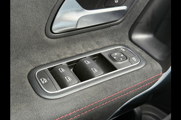 Mercedes-Benz A-Klasse 250 e Business Solution AMG Limited | Sfeerverlichting | Apple Carplay | Camera
