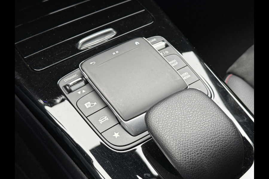 Mercedes-Benz A-Klasse 250 e Business Solution AMG Limited | Sfeerverlichting | Apple Carplay | Camera