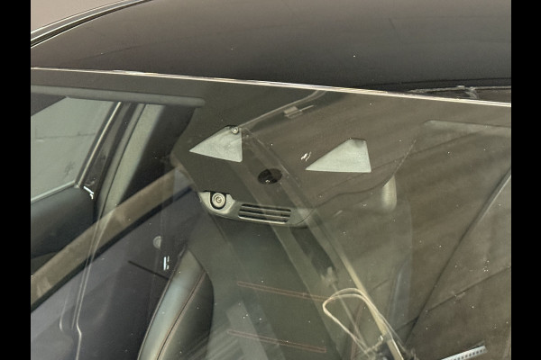 Mercedes-Benz A-Klasse 250 e Business Solution AMG Limited | Sfeerverlichting | Apple Carplay | Camera