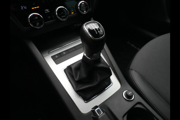 Škoda Octavia Combi 1.0 TSI 115pk Greentech Business Edition Navigatie Stoelverwarming Carplay Pdc Cruise