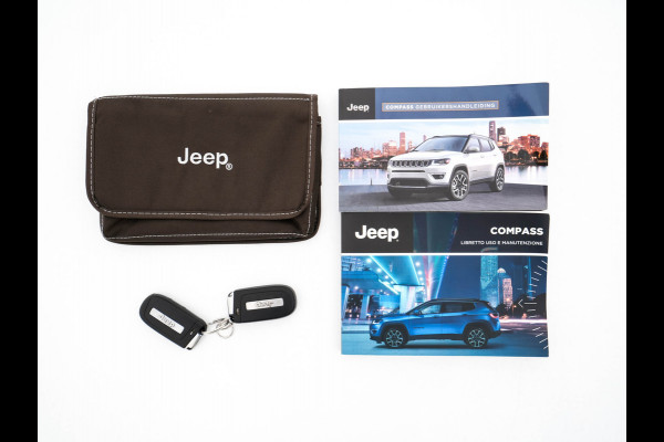 Jeep Compass 1.3T Limited (INCL-BTW) *LEATHER-MICROFIBRE | FULL-LED | NAVI-FULLMAP | KEYLESS | COMFORTSEATS | CAMERA | PRIVACYGLASS | DAB | ECC | PDC | CRUISE | TOWBAR | LANE-ASSIST | CAPRLAY | 18''ALU*