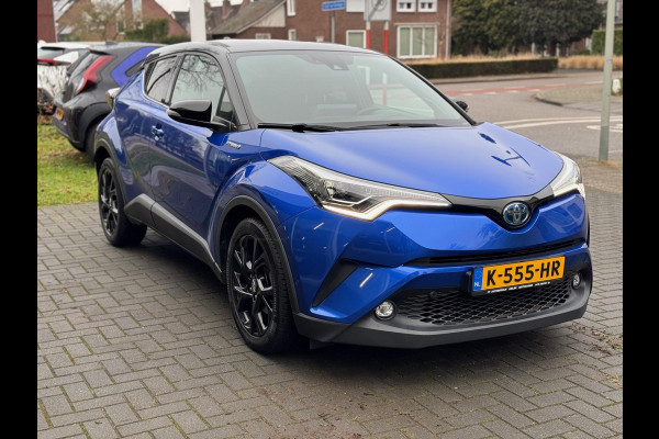 Toyota C-HR 1.8 Hybrid Bi-Tone Plus | JBL, Led Pakket, Half leer/Alcantara, Dodehoekherkenning, parkeersensoren, Stuurverwarming