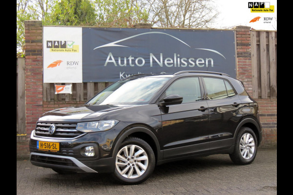 Volkswagen T-Cross 1.0 TSI Life | APPLE CARPLAY | LM VELGEN | DAB+ | ADAPTIVE CRUISE CONTROL | PARKEERSENSORS | BLIND SPOT |
