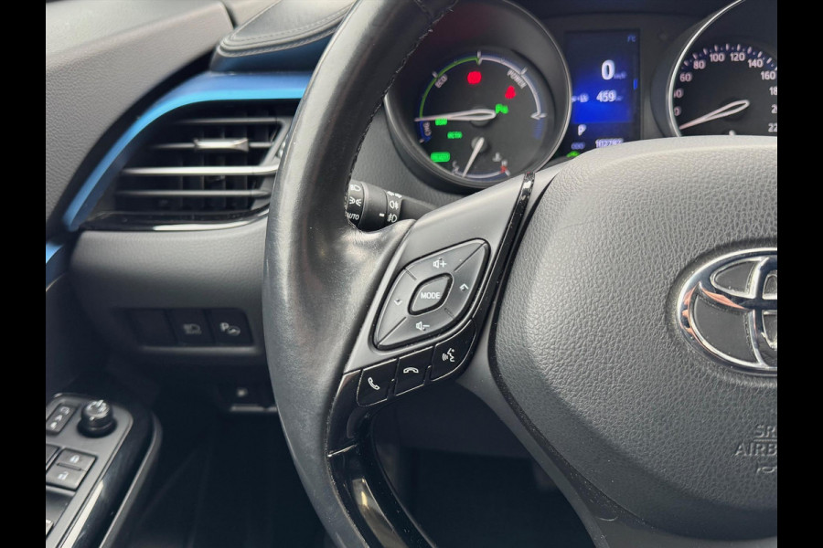 Toyota C-HR 1.8 Hybrid Bi-Tone Plus | JBL, Led Pakket, Half leer/Alcantara, Dodehoekherkenning, parkeersensoren, Stuurverwarming